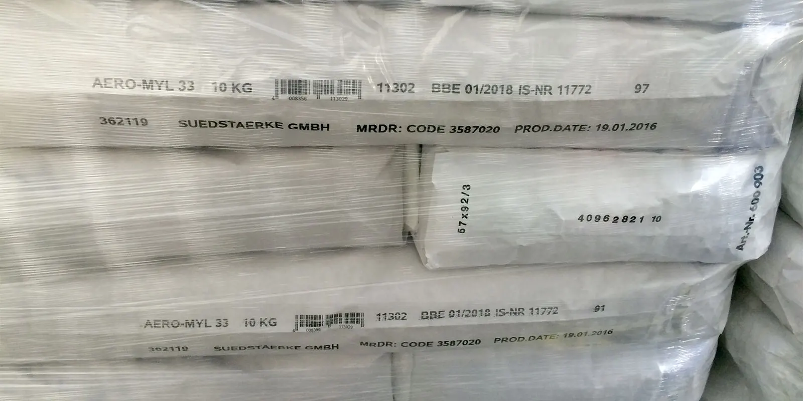 Tvåradig märkning av papperspåsar med maskinläsbar streckkod.