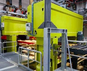 Transportband för träbearbetning vid Naturhelds anläggning